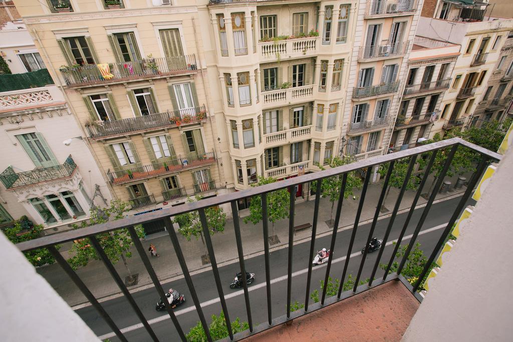Pension Norma Barcelona Eksteriør bilde